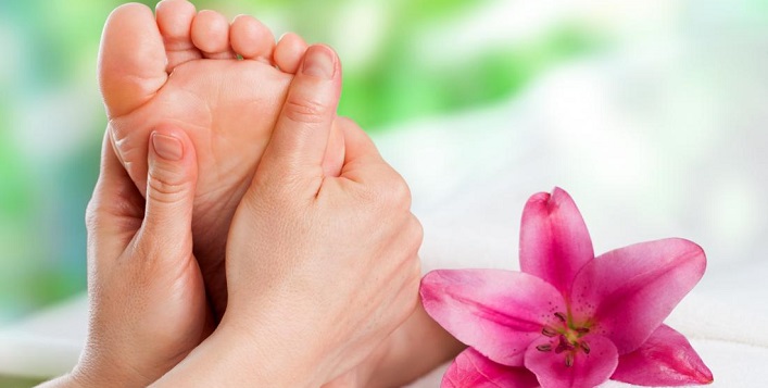 Feet and Hands Reflexology